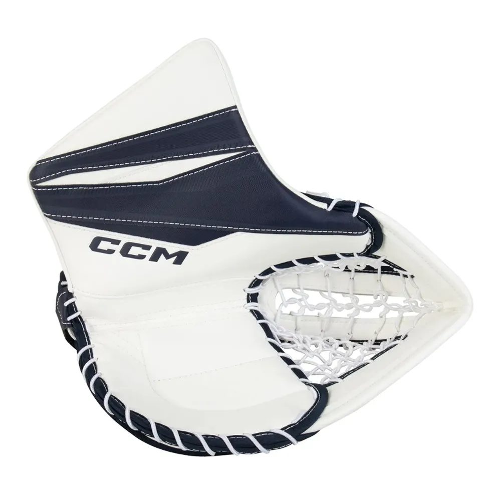 CCM Axis F9 Glove